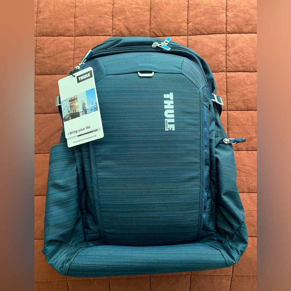 THULE 28L Construct Backpack NWT